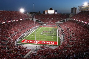 乐鱼体育下载app官网-“东安湖体育公园龙舟赛：阵阵浪花中，英雄谁属”