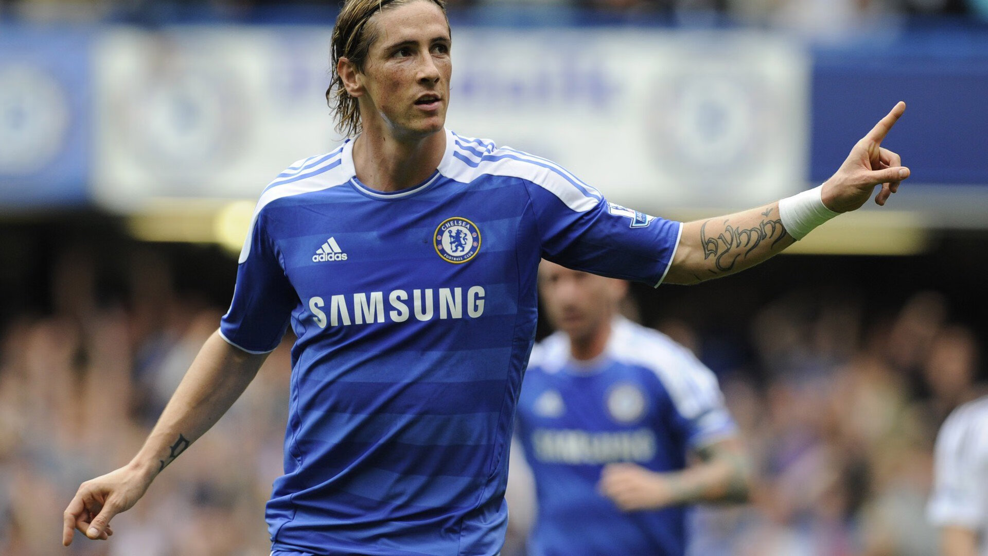 乐鱼体育-“新都兴城垒球赛：选手全力拼搏，谁将捧起金牌？”  第2张